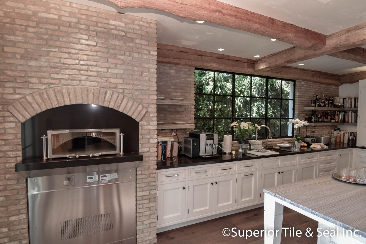 Rustic-stone-kitchens-los-angeles